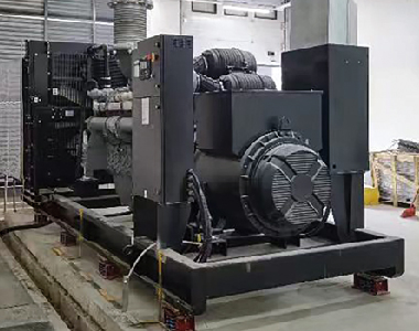 小鹏汽车项目（帕金斯配公海彩船66001250KVA发电机）